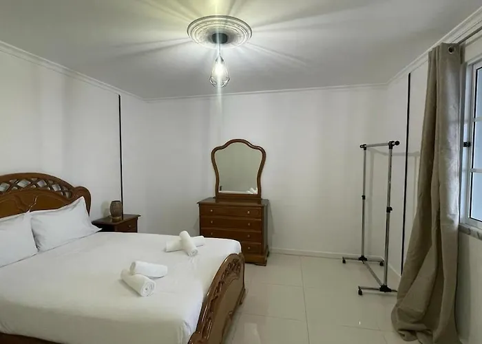 Casa Borboleta Vakantiehuis Arco da Calheta (Madeira)